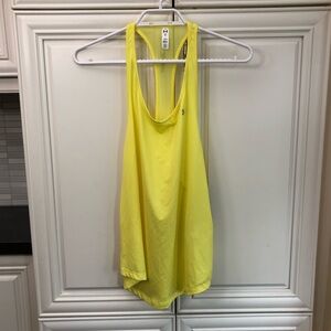 NWT Under Armour women’s lightweight tank top